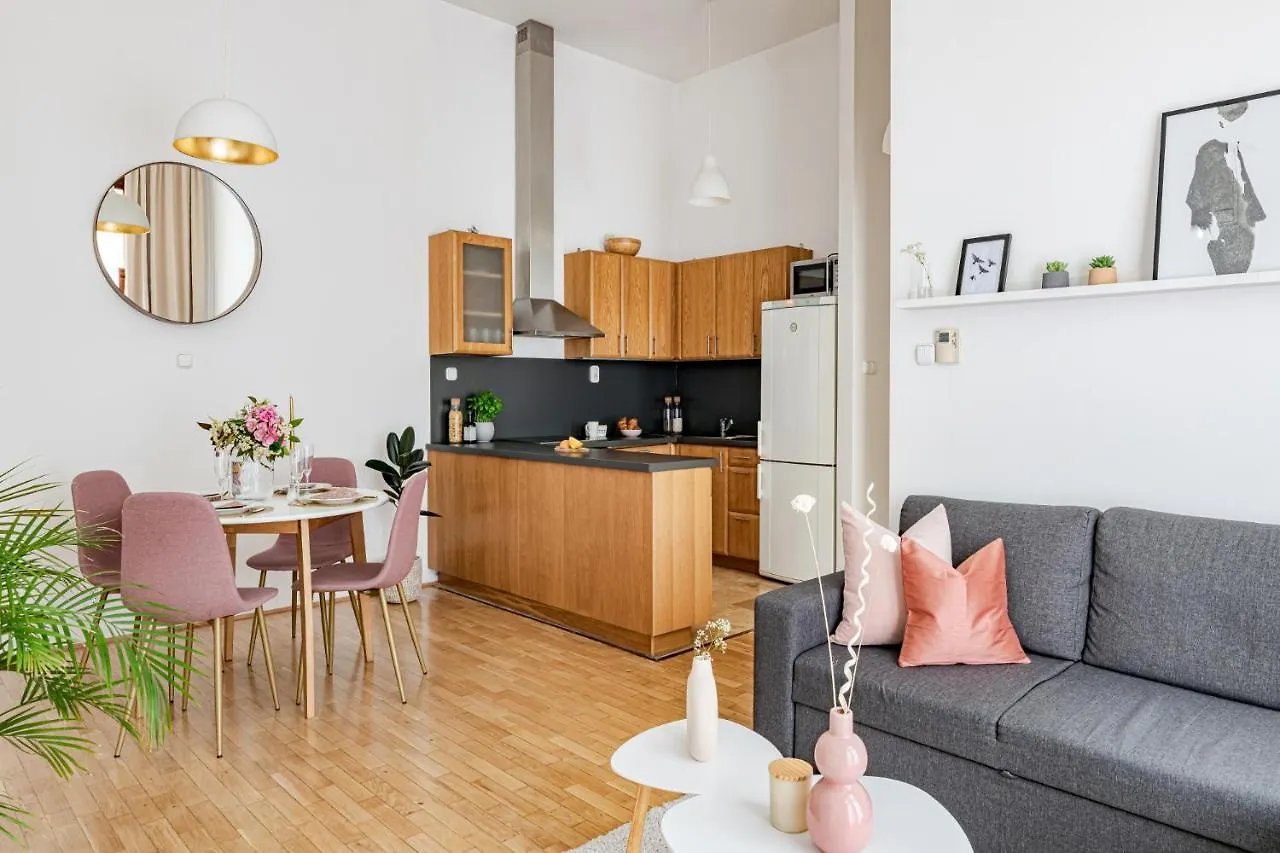 Kaz13 Kazinczy Apartment Budapest Hongrie
